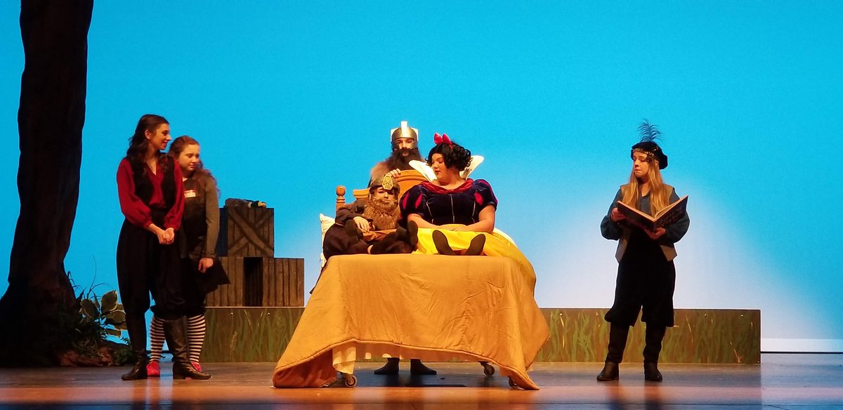 KometDrama's tweet photo. Come see our show, The Brothers Grimm Spectaculathon, this weekend! Shows are Thursday, Friday, and Saturday @ 7pm and Sunday @ 2pm

Tickets can be purchased online here:
https://t.co/TQ8FteqvGy
 or at the door! https://t.co/dJDAMRHrMo