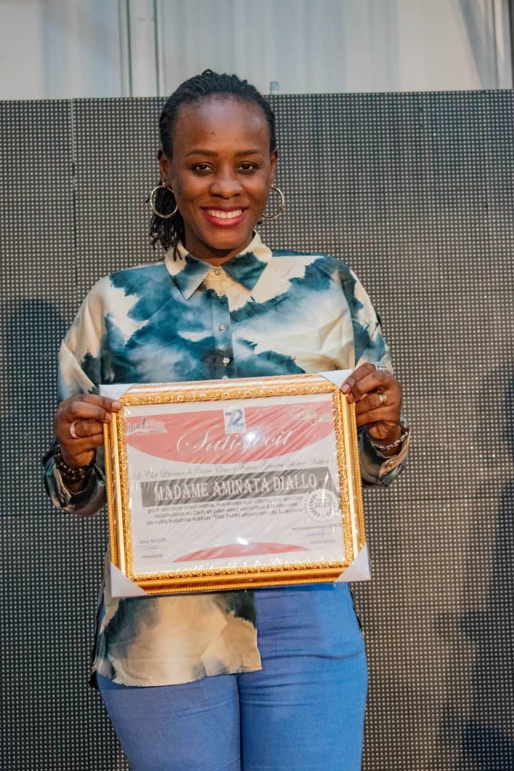 clccfg's tweet photo. Remise des satisfecits à nos partenaires et soutiens.
Merci #Salec de @KABAKADIATOU16, nos ancien(ne)s président(e)s : @AppolinaireLam3,@aminatamimi03 et @SackoMatenin.
Merci @senateur224.
Ensemble faisons de la lecture et l'écriture un sport national. https://t.co/OfbUsTvTVa