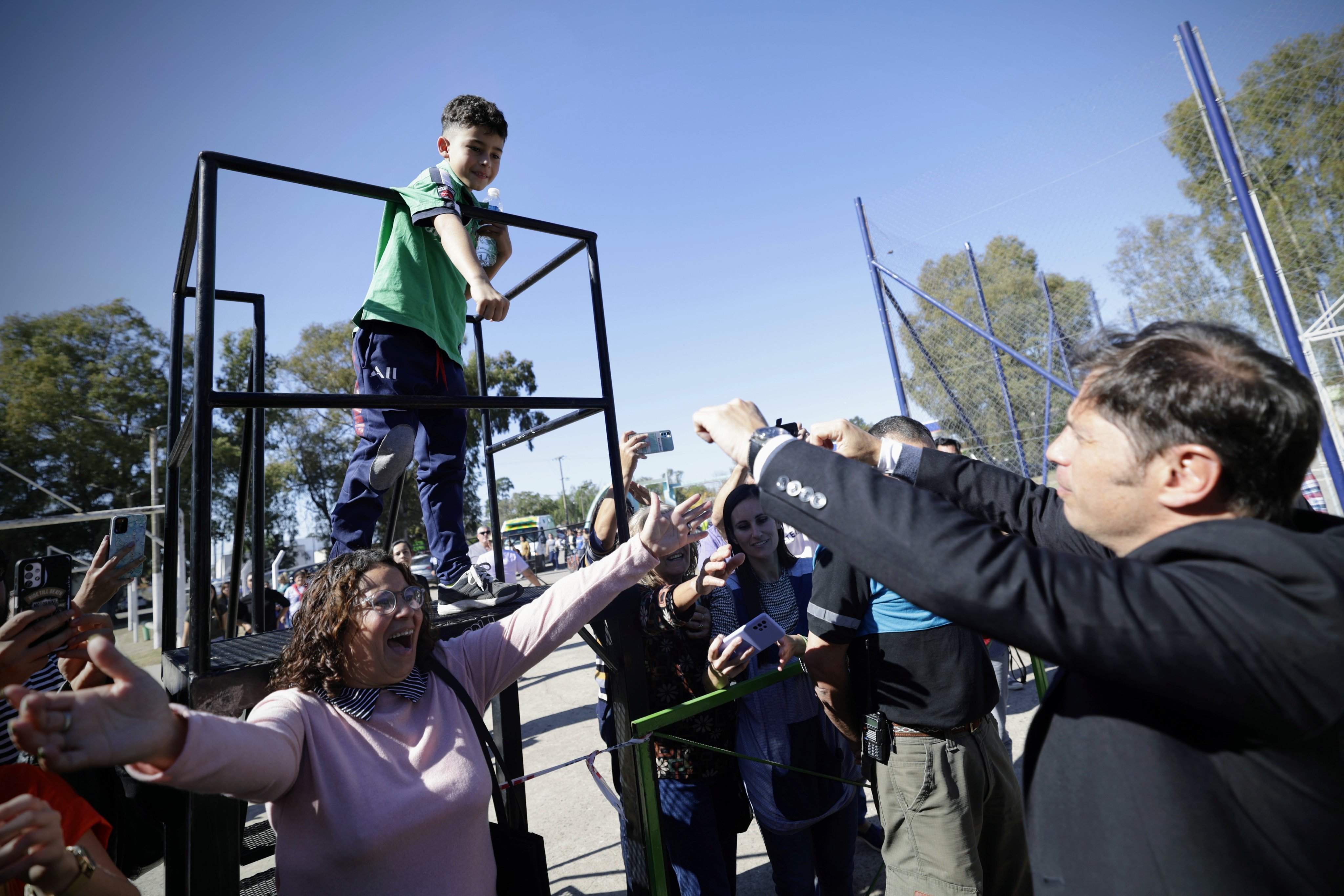 La Provincia entregó 377 títulos de propiedad gratuitos en Carlos Casares
