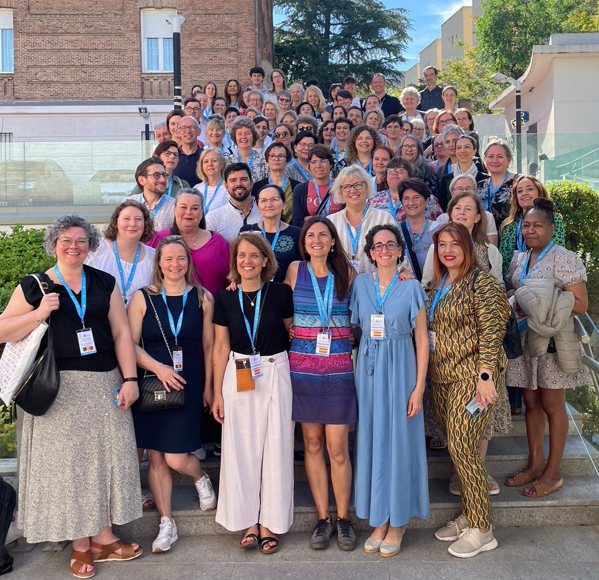 IngeTency's tweet photo. Day 2 #fnam2023 @campussanrafael Promoting @odiseehogesch at the 'market' and presenting our poster of the VRNurse4Kids project #ErasmusKA2 @EPOSvzw @OnderzoekOdisee Voted as member of the research committee of Florence Network https://t.co/P9QG2TAeKe