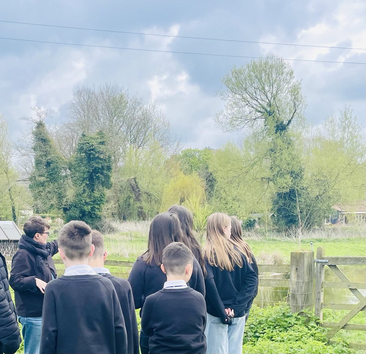 FANprincipal's tweet photo. RT FakenhamAcademy: What a fab day ⁦@GressenhallFW⁩ with ⁦@NorfolkMuseums⁩ on our Y7 geography trip. Beautiful scenery, gorgeous animals and lots to ponder about Homes or Habitats #kind #ambitious #determined https://t.co/XrjgfhiR8D