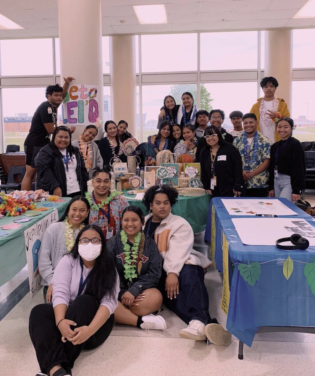 Marcina.Langrine tweet media