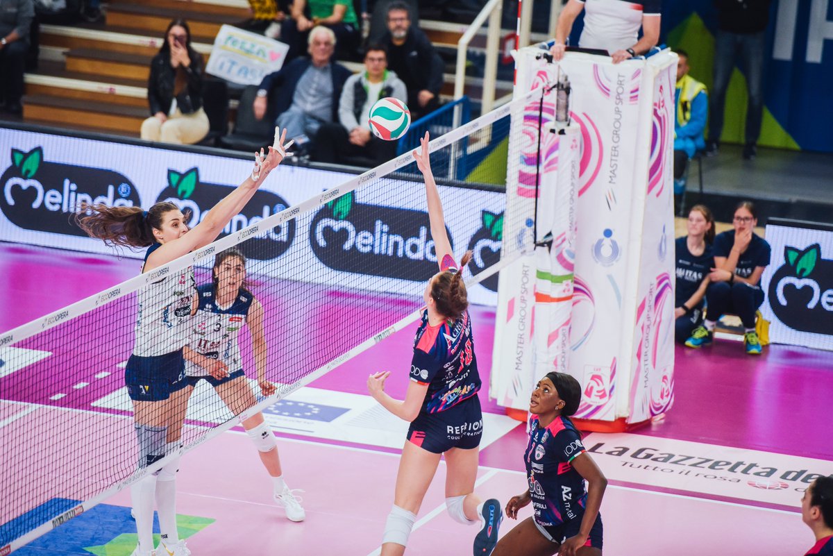 trentinovolley's tweet photo. π | A2 FEMMINILE - LIVE MATCH
β
π
Play Off Promozione, Semifinale - gara 2
π #PalazzettoDelloSport, #Latisana
#CDATALMASSONS π #ITASTRENTINO 1-0
(25-22)
β
#β£ #chePlayOff
#β£ #trentinonelcuore
π― @LegaVolleyFem https://t.co/ZSkJdRrE7C
