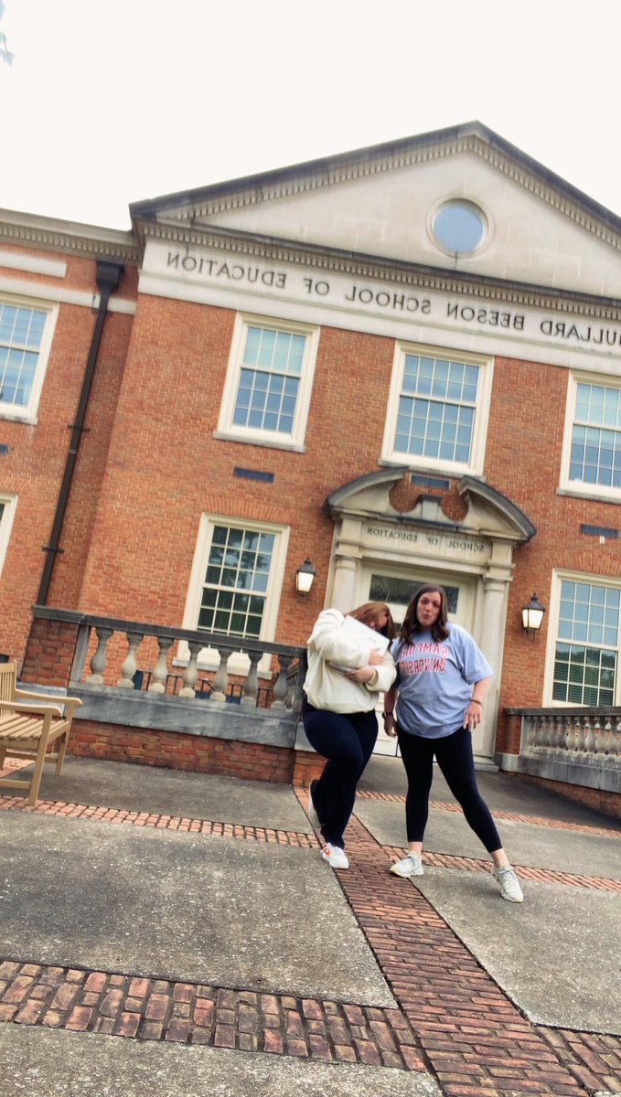 Julie Clevenger tweet media