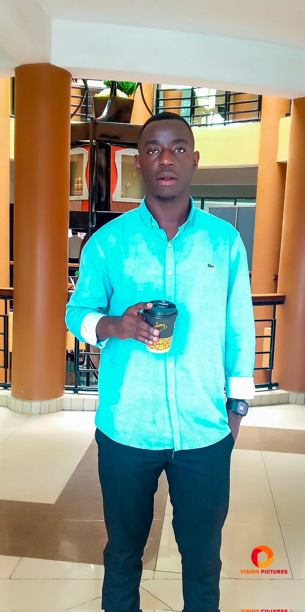 tuyizere_ismael's tweet photo. During today's discussion at @LemigoHotelinfo hotel with @PSF_Rwanda team and business experts , shared experience on importance of networking in Businesses especially Startups. @visionpicturesr #visionpictures https://t.co/2DKtMUcy1i