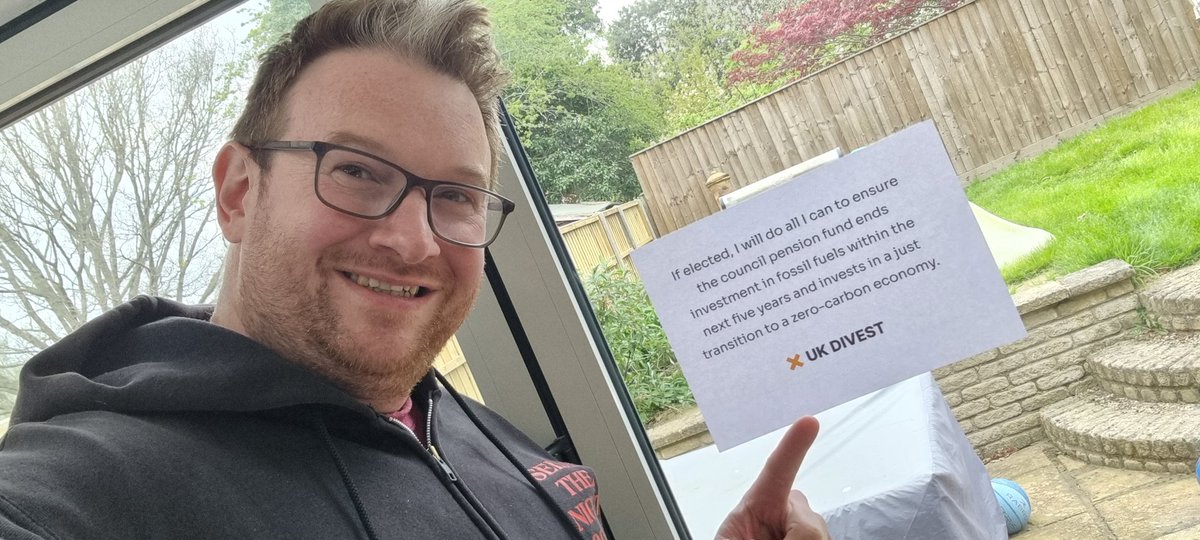 CllrLukeCousin's tweet photo. If elected, I will do all I can to ensure the council pension fund ends investment in fossil fuels within the next five years and invests in a just transition to a zero carbon economy.
@UKDivest #Divestfromcrisis #FosseStoneyCove #BlabyDistrict #Leicestershire #LocalElections2023 https://t.co/nKy4HxOF44