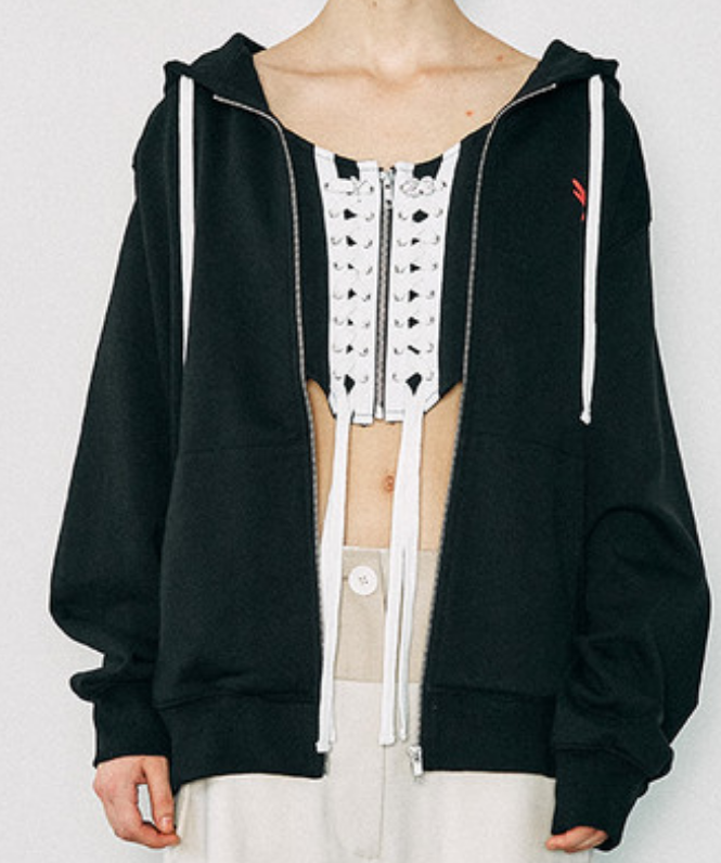 outfitsofgg's tweet photo. #FIFTYFIFTY #Saena 230305 Inkigayo
logo hoodie from #Youser
🔗https://t.co/a9nBDyPZkB
💳₩450,600
🏷️#oogg_FIFTYFIFTY ; #oogg_Saena ; #oogg_Youser https://t.co/2uGLnGthLX