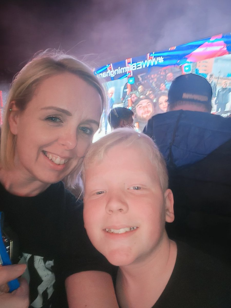 beccahoppy's tweet photo. Here and waiting for #WWEBirmingham Bring it on!! https://t.co/B3sQ7RM0FZ