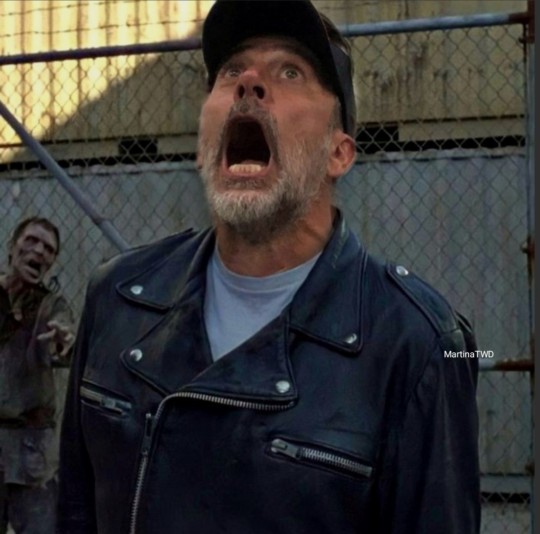 What's wrong with Negan ?😂🤣👏🏻🙋🏻‍♀️
I love those funny faces 🤪❤️

#TWDFamily