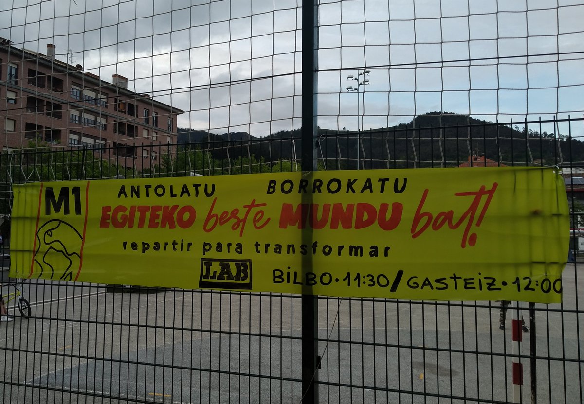 LABaiara's tweet image. Lantegiak, @labtubacex , @labtri_ @LABmegatech , @labapdema , @LABosakidetza kaleak, auzoak, @LABSoziala ,herriak,auzoak, Amurrio, Laudio, Urduña, Aiara, 
Artziniega ... 
#EgitekoBesteMunduBat
Antolatu!✊
Borrokatu!✊ 
Aiaraldean ere
egiteko beste mundu bat!!✊ 
#M1