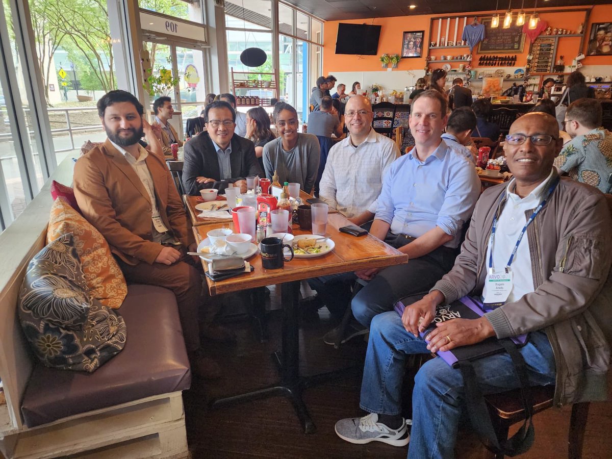 UfretLab (@ufretlab) on Twitter photo One of the best perks of ARVO… we had a nice breakfast with two outstanding vision scientists and great colleagues Shusheng Wang @Wang_Lab and <a href="/HullemanLab/">HullemanLab</a>. Gaining a few extra pounds!!! One of the best perks of ARVO… we had a nice breakfast with two outstanding vision scientists and great colleagues Shusheng Wang @Wang_Lab and <a href="/HullemanLab/">HullemanLab</a>. Gaining a few extra pounds!!!