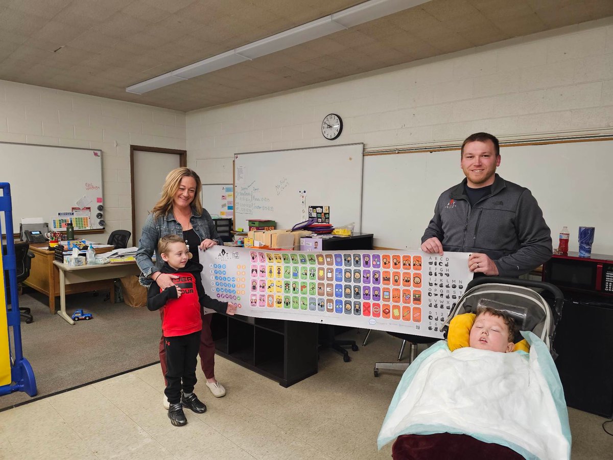 What a great way to celebrate our 10th and final teacher, Mrs. Fairbanks, and all her hard work -  #WeAllHaveAVoice and Mrs. Fairbanks are working hard to create opportunities to make a difference in the lives of others!

@riversidek5 <a href="/siouxcityschool/">Sioux City Community School District</a> 
<a href="/JuniorLeague/">The Junior League</a> <a href="/TalkToMeAAC/">TalkToMeTechnologies</a>