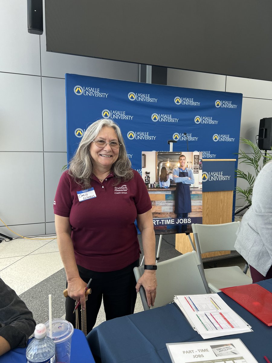DavidNeffADV's tweet photo. Had a great time at the @trumarkonline Reality Fair where @LaSalleUniv students got the chance to learn valuable money management skills for their post-graduation lives. Kudos to TruMark® for organizing such a fantastic event!  @neff_knows 

#neffknows #publicrelations https://t.co/RBm69wJoEr