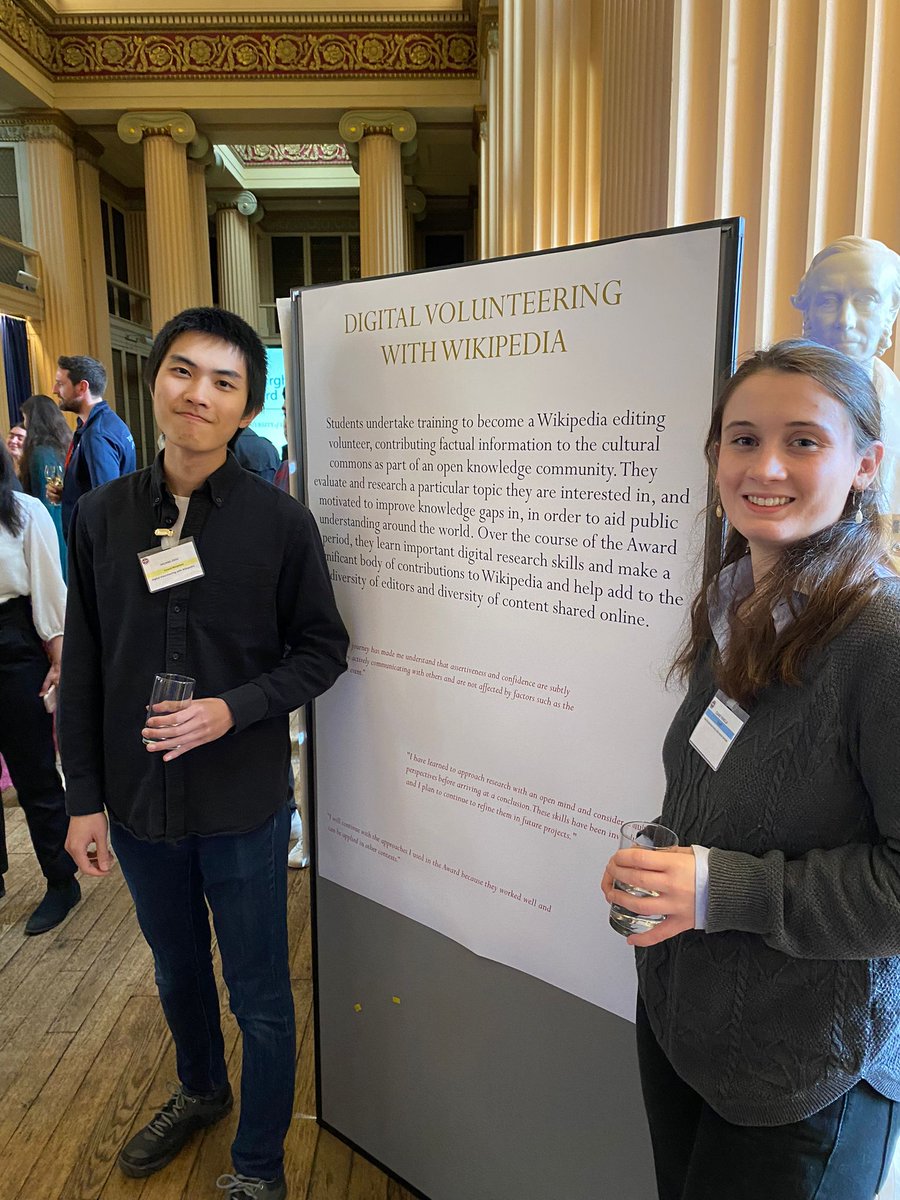 emcandre's tweet photo. Super proud to see our 10 students receive their #EdinburghAward for undertaking 55-80hrs of Digital Volunteering with @Wikipedia this year
#OpenKnowledge &amp; student #KnowledgeActivism to improve the world around them on show in Old College @EdinburghUni  https://t.co/uVCpG75g8o https://t.co/3E6fs2Wd55