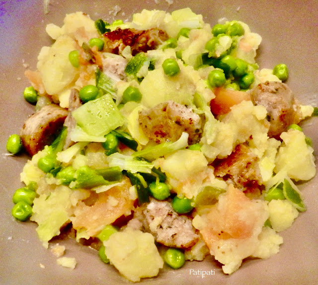 cofooders's tweet photo. #Recette via @Warnon1 Potée de légumes aux saucisses 👉https://t.co/f11Jv4rYFt #legume #saucisse #potee #plat #repas #food https://t.co/Jct6VQI27j