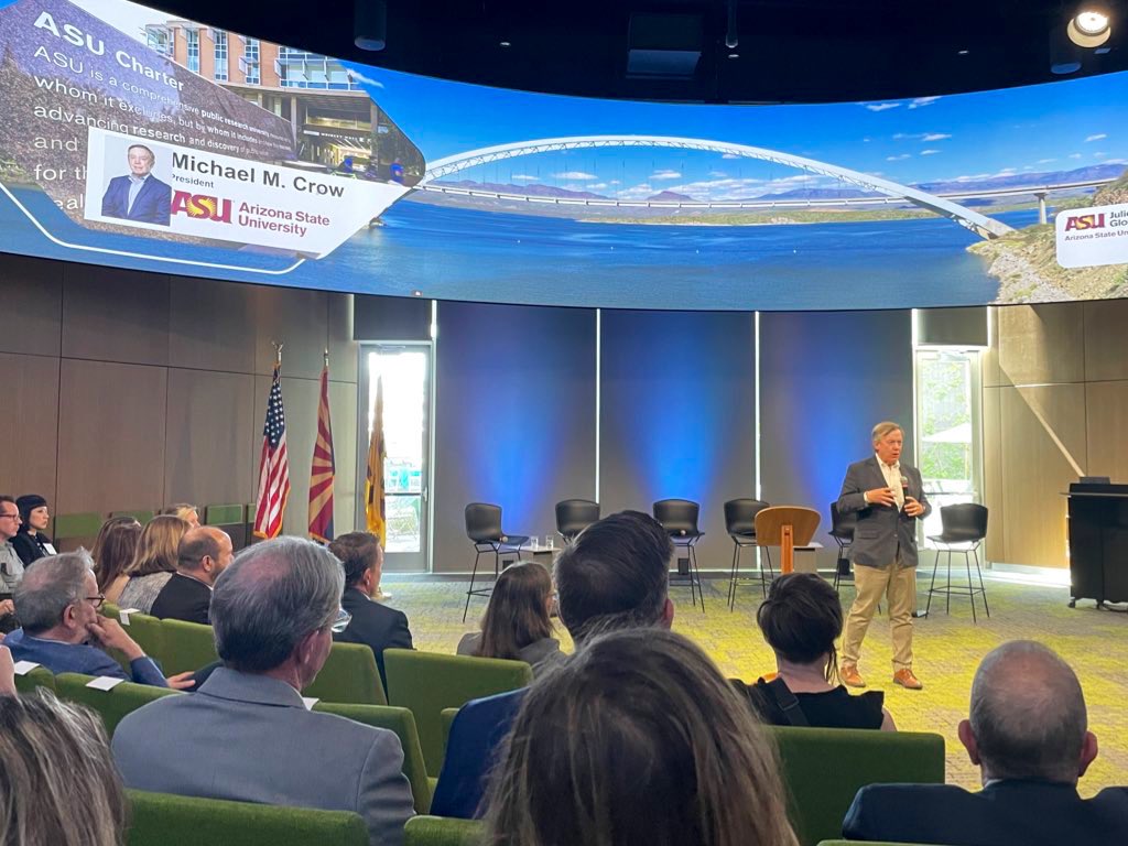 SostenibleF's tweet photo. Asistimos al lanzamiento de Arizona Water Innovation Initiative organizado por @ASUGlobalFuture y liderado por @DaveWhiteASU. Esperamos que se dé énfasis a la calidad del agua y no solo a la cantidad de agua. https://t.co/4budUJEQhG