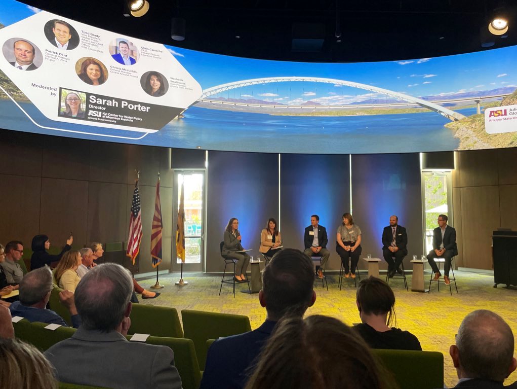 SostenibleF's tweet photo. Asistimos al lanzamiento de Arizona Water Innovation Initiative organizado por @ASUGlobalFuture y liderado por @DaveWhiteASU. Esperamos que se dé énfasis a la calidad del agua y no solo a la cantidad de agua. https://t.co/4budUJEQhG