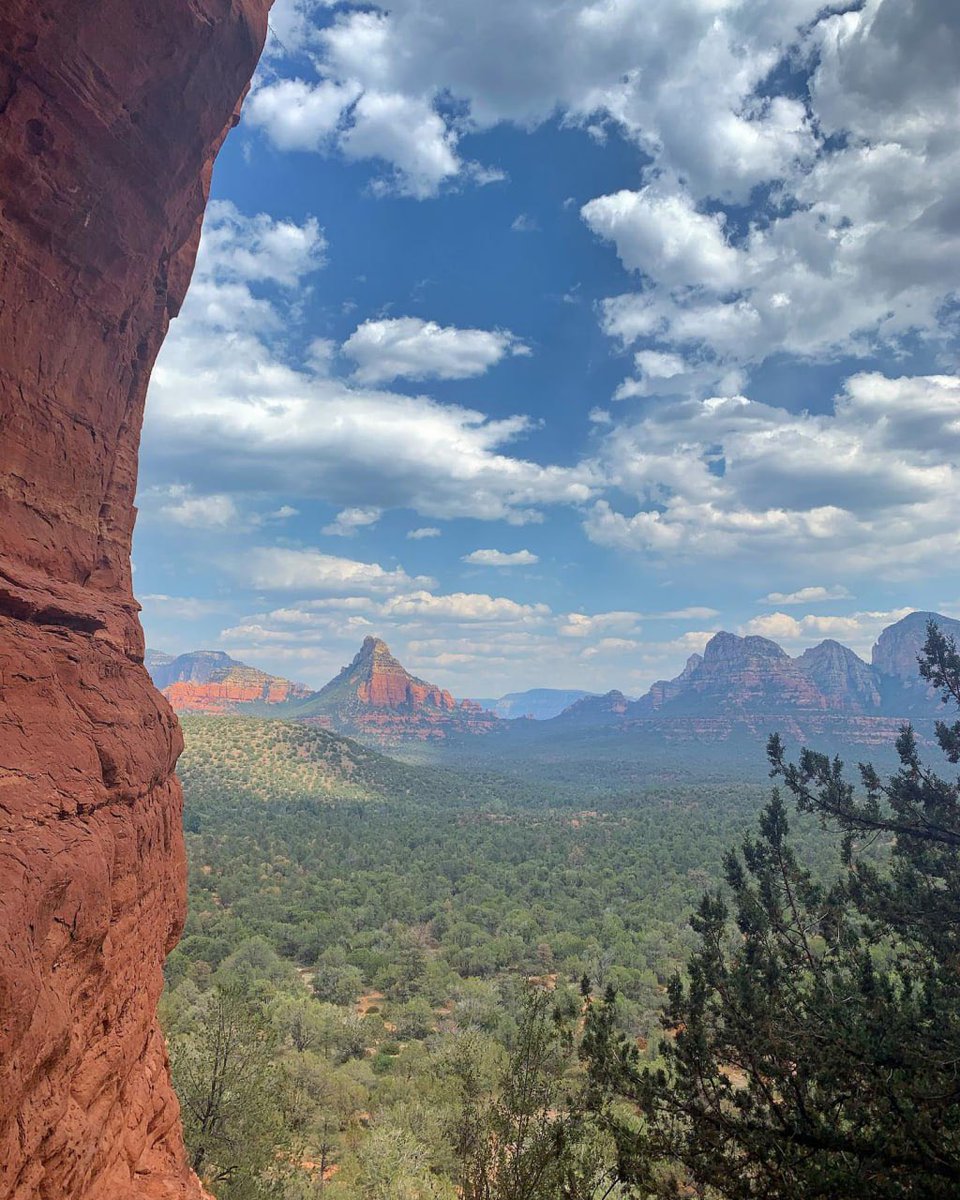 yngxnxn111's tweet image. #travelgoals #adventurelovers #getoutandexplore #amongthewild #getoutside #adventureiscalling #adventureawaits #discoverearth #roamtheplanet #lifeofadventure #hikerbabes #idhikethat #womenwhohike #uswilderness #shareyourspot #yourshotphotographer #sedonahiking #outdoorsygals