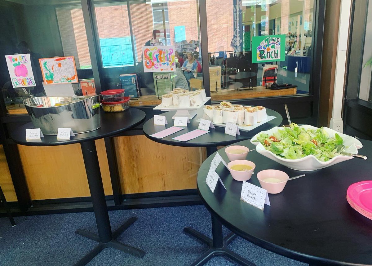 Mehlville_HS's tweet photo. Today we got to celebrate the amazing women who make our building a better place! Our Administrative Assistants go above and beyond for all of our staff, students, and panther families. We are so grateful for all that they do! Happy Admin Assistants day! #msdr #wearemehlville https://t.co/TvGQ3EkCAE