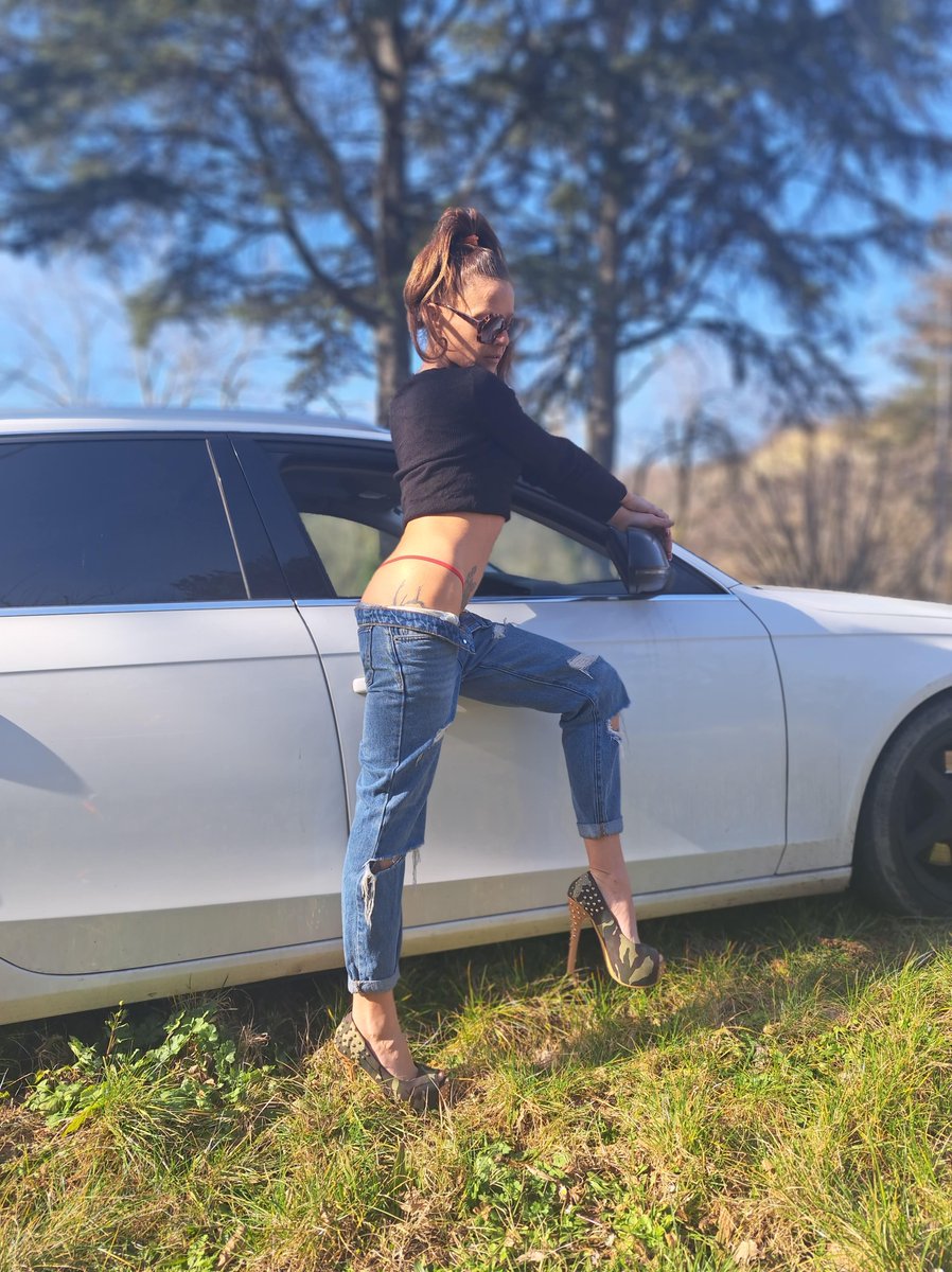 Alelabimba87's tweet photo. #culo
#Adultwork
#chaturbate
#Only18
#onlyfans
#sexting
#onlyfansgirl
#onlyfanspromo
#sugardaddy
#onlyfansfree https://t.co/2PQyGsE8M6