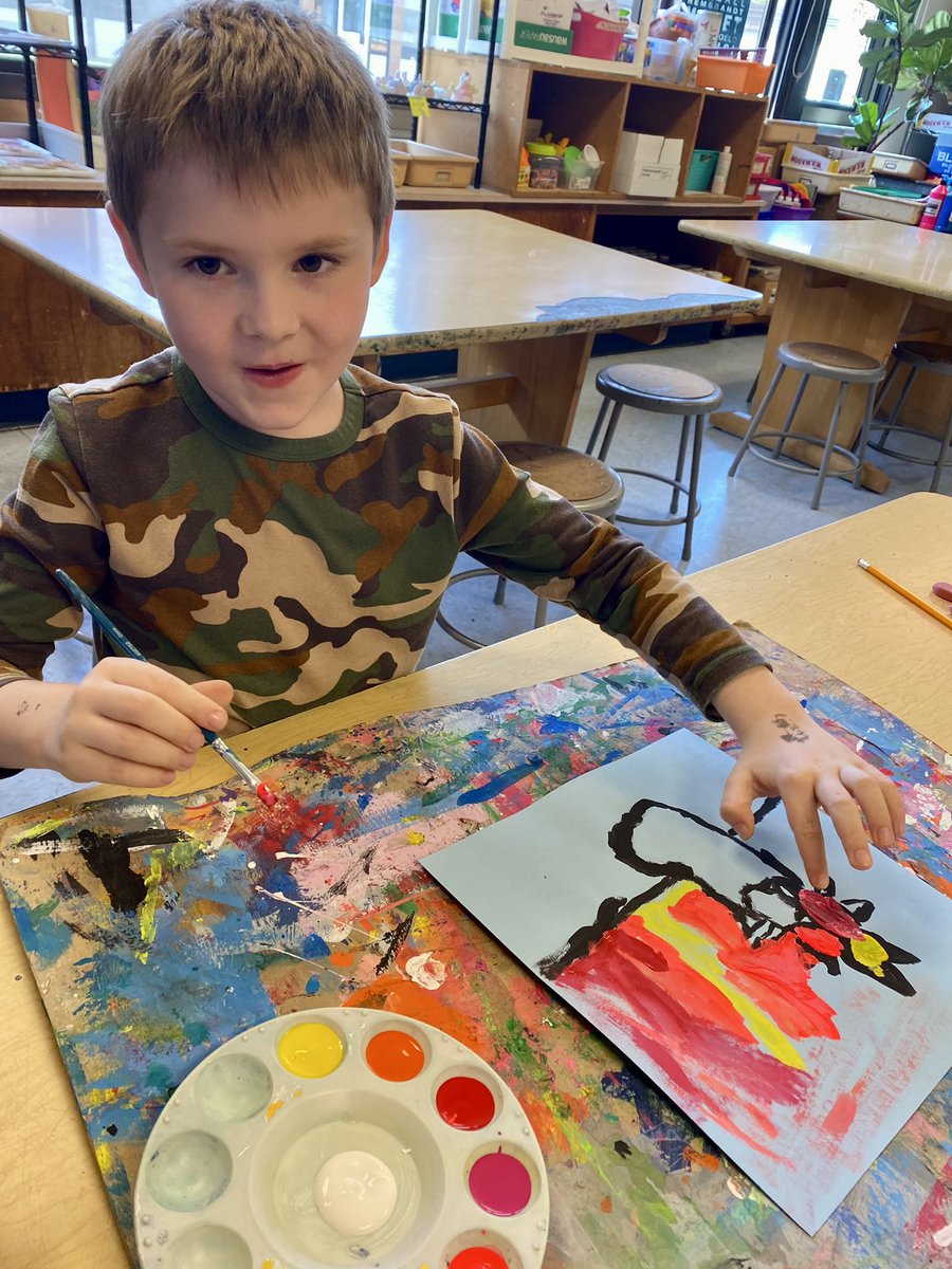 Aidan working on his impressionist flower vase painting! 🌹