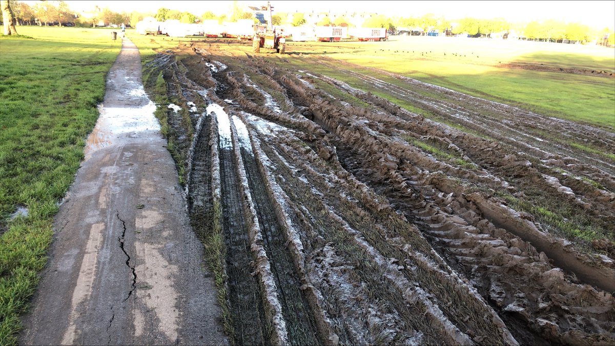 Rookery100's tweet photo. Unfortunately a recent event has caused some of the worst and most extensive damage to #Streatham common we have ever seen.  Totally avoidable if proper procedures had been followed.  Damage like this can take years to fully recover.  We support family events, but care is needed. https://t.co/f4ICzo0AkA