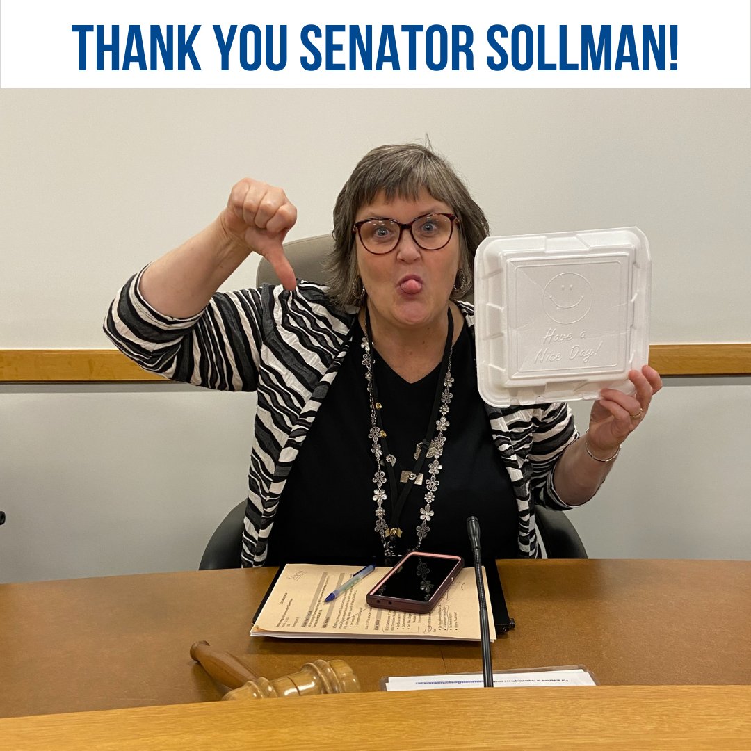 oregonsurfrider's tweet photo. #breaking The Oregon state House passed two bills with bipartisan support on today to address the growing environmental and public health impacts of single-use plastics. Details here: https://t.co/cyw9ka8fjy https://t.co/TPELE9FJHy