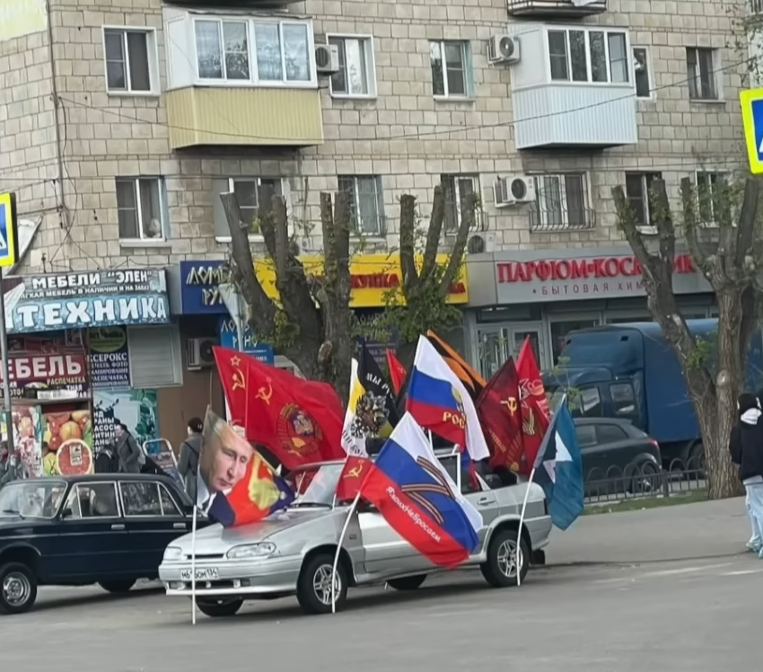iNtRoVeRt_Ed's tweet photo. Meanwhile in Ztardistan.
๐คก๐คก๐คก
#RussianUkrainianWar #Ztards https://t.co/xyDh5Q0s6f