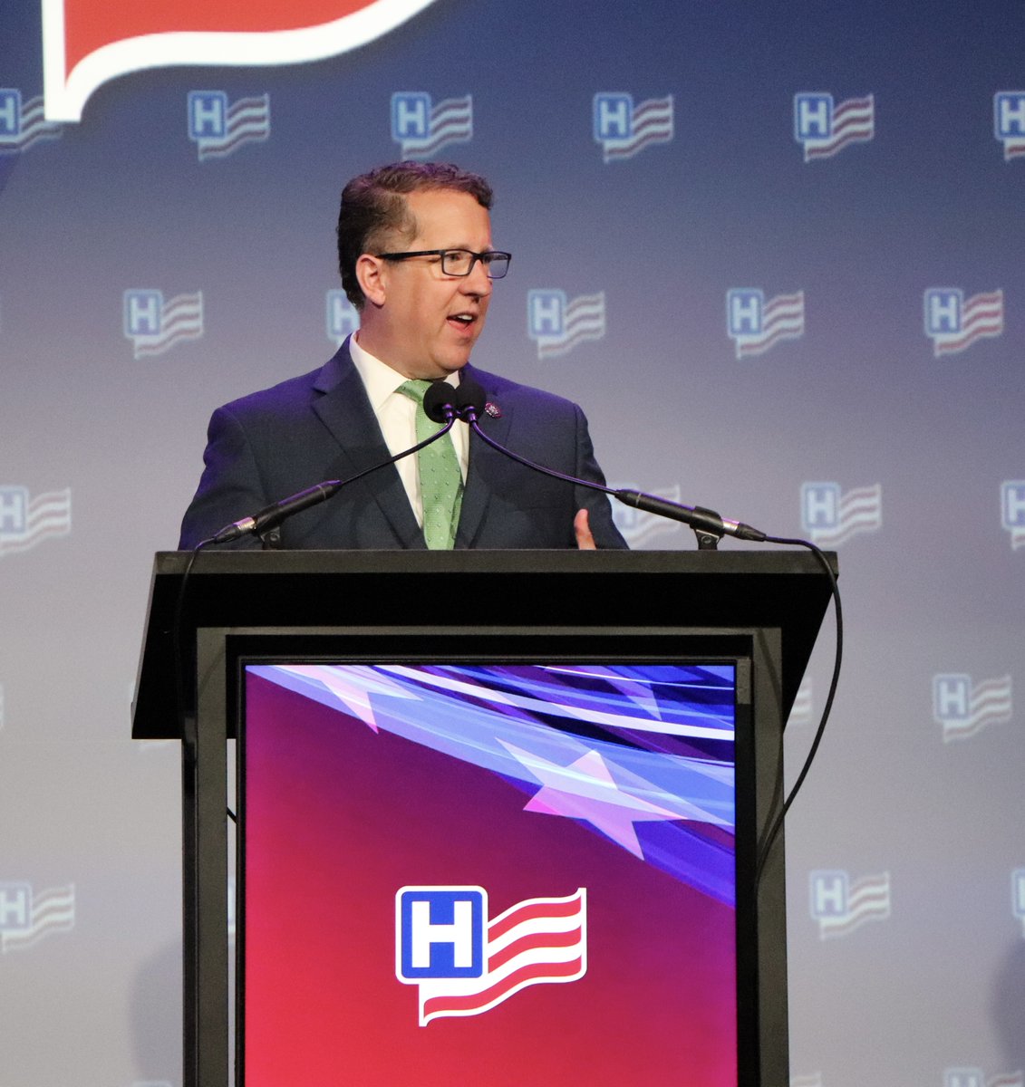 RepAdrianSmith's tweet photo. It was a pleasure to address the @ahahospitals #AHAMtg on bipartisan ways we can empower health providers to deliver care to patients in every community. Thank you to @NordquistNHA for the introduction. https://t.co/J8Rx5qCsz5