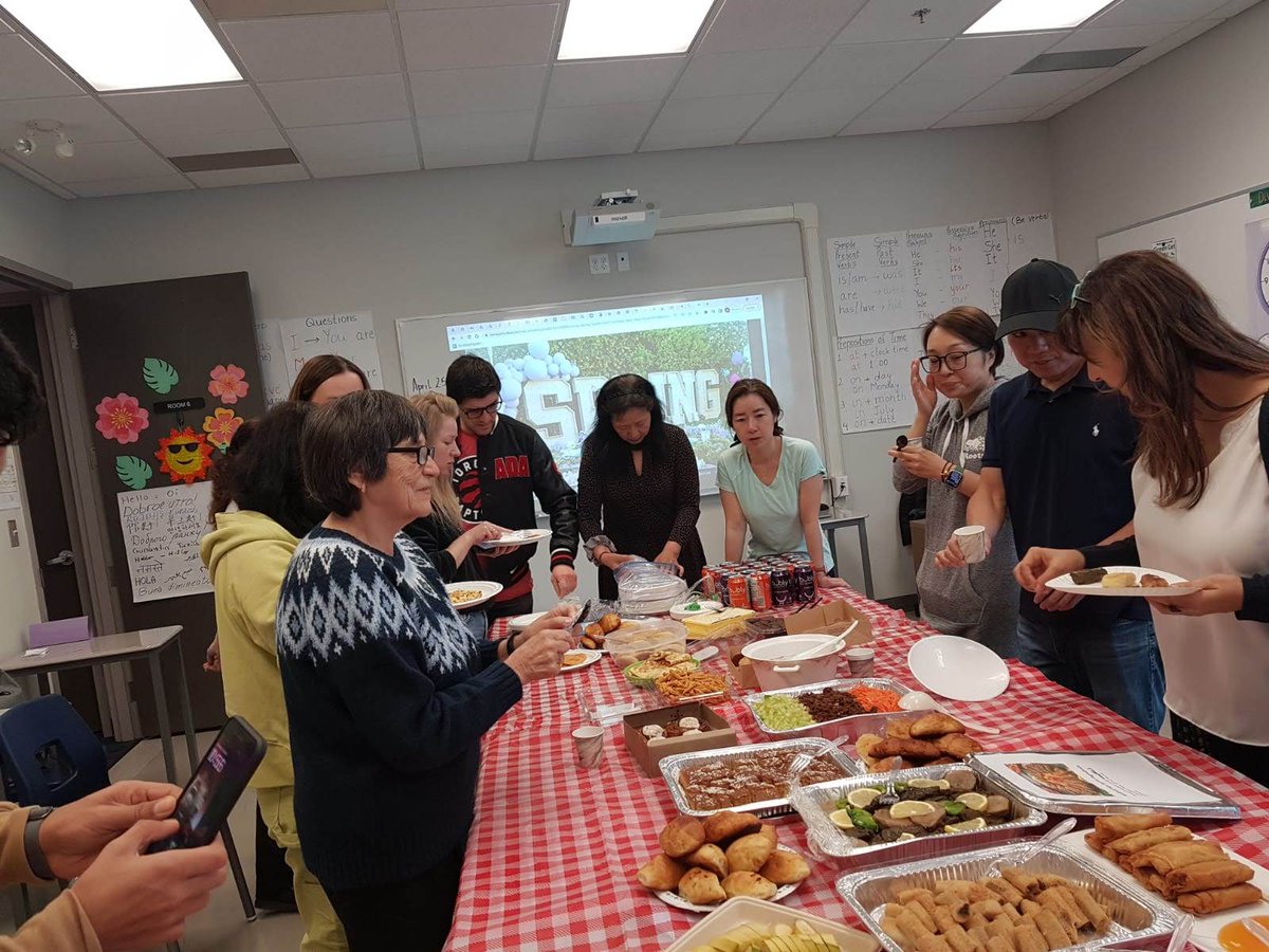 garyallanschool's tweet photo. Celebrating Spring: Where there’s food, there’s fun! Potluck by the students of the Adult Languages Program, Gary Allan Learning Centre (Oakville site) @meena_sahi @vuki_vukica @paramitahdsbGAH #adultlanguagesprogram #newcomers #Food #spring #fun https://t.co/vnF6ceLd3e