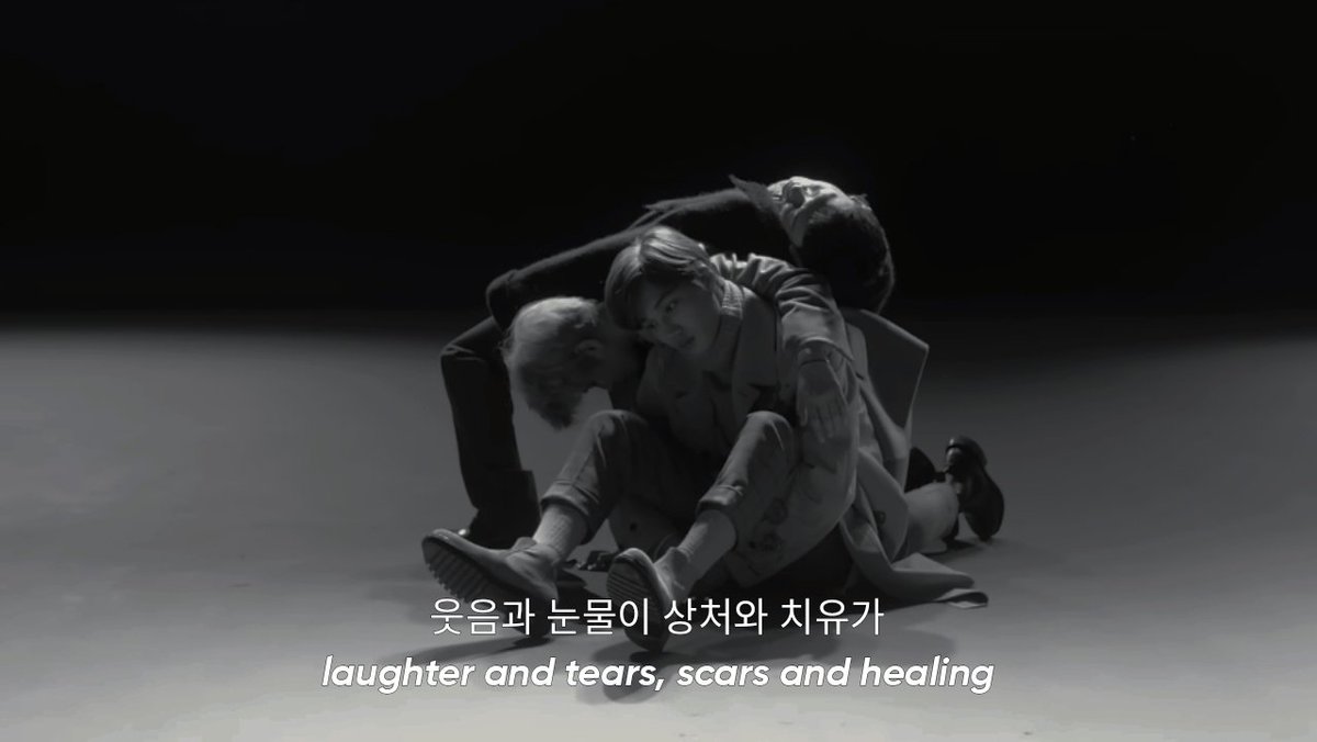 wordsbyexo's tweet photo. universe — EXO https://t.co/wsC57xCBcG