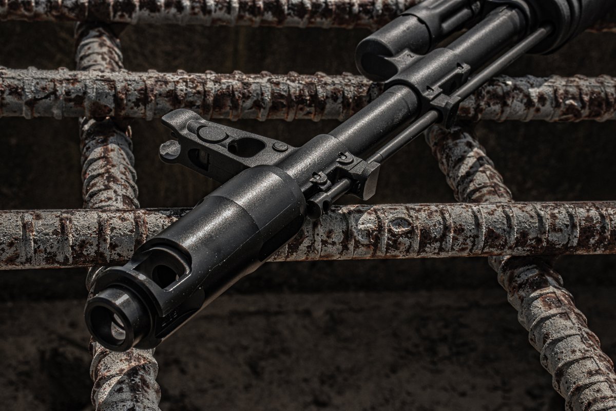 CenterfireSys's tweet image. Here's a boost to get you through the rest of the week ⚡️ @Fostech_Arms  @kalashnikovusa KR-103 AK-47 💥Crafted and assembled right here in the USA 🇺🇸

#kalishnikov #fostech #ak #ak47 #762x39 #tough #tactical #specialized #specops #blackonblack 
#blackedout #centerfiresystems