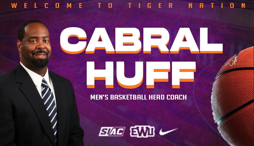EWU_Athletics's tweet photo. TIGER NATION: PLEASE Give A Warm Welcome to the next Head Men’s Basketball Coach at @ewc_tigers, @coachcabralhuff! Coach Huff comes to EWU from @TheVoorheesU where he lead the Tigers to the @CAC_SportsNAIA championship in his first season in ‘21 and a berth in the @NAIA Tourney. https://t.co/EpIen78QCp