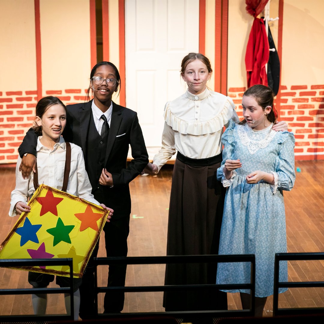 baldwinschool's tweet photo. Congratulations to the cast &amp; crew of the Middle School play, Mary Poppins Jr. Well done! View the full gallery here - https://t.co/KyCBeGHtgt #baldwinarts #baldwinproud #middleschoolperformance https://t.co/wze3jJNLdn