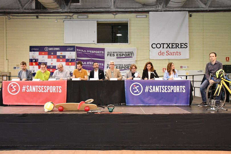 MarcSerraSole's tweet photo. Els darrers anys hem fet l'esport més accessible que mai a Barcelona i l'hem tractat com el que és: un dret. El proper mandat serà el de projectes com la Magòria i el de nous equipaments com la piscina de #LaMarina. Culminarem la feina feta amb les entitats. #LEsportADebat https://t.co/MbTyxc6mH8
