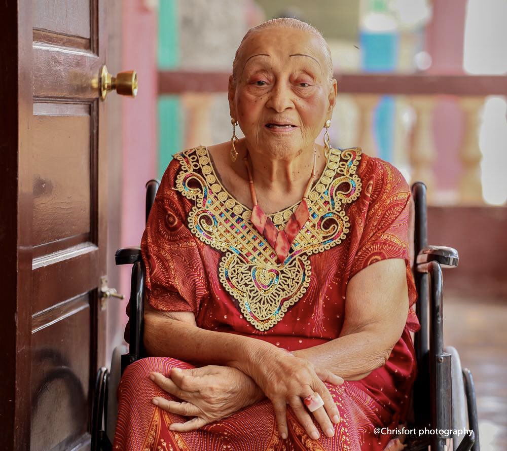 Michaëlle Craan, la lumière de Jacmel, s’est éteinte.
Surnommée à juste titre ‘’Manman Jacmel’’, elle est décédée ce 26 Avril 2023.
À sa famille, ses amis, tous les habitants de Jacmel et collègues de la défunte, le Ministère du Tourisme adresse ses sympathies les plus sincères.