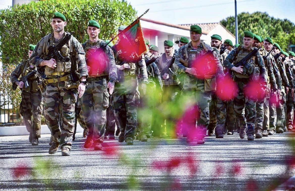 AllaisF's tweet image. 🇫🇷👊 Les festivités de #camerone23 ont déjà commencé pour les légionnaires du #1REG : cross de masse, marche de nuit, café Camerone, challenges militaires et concours de chant en ordre serré ont rythmé ce début de semaine.     ————————-📷1reg officiel