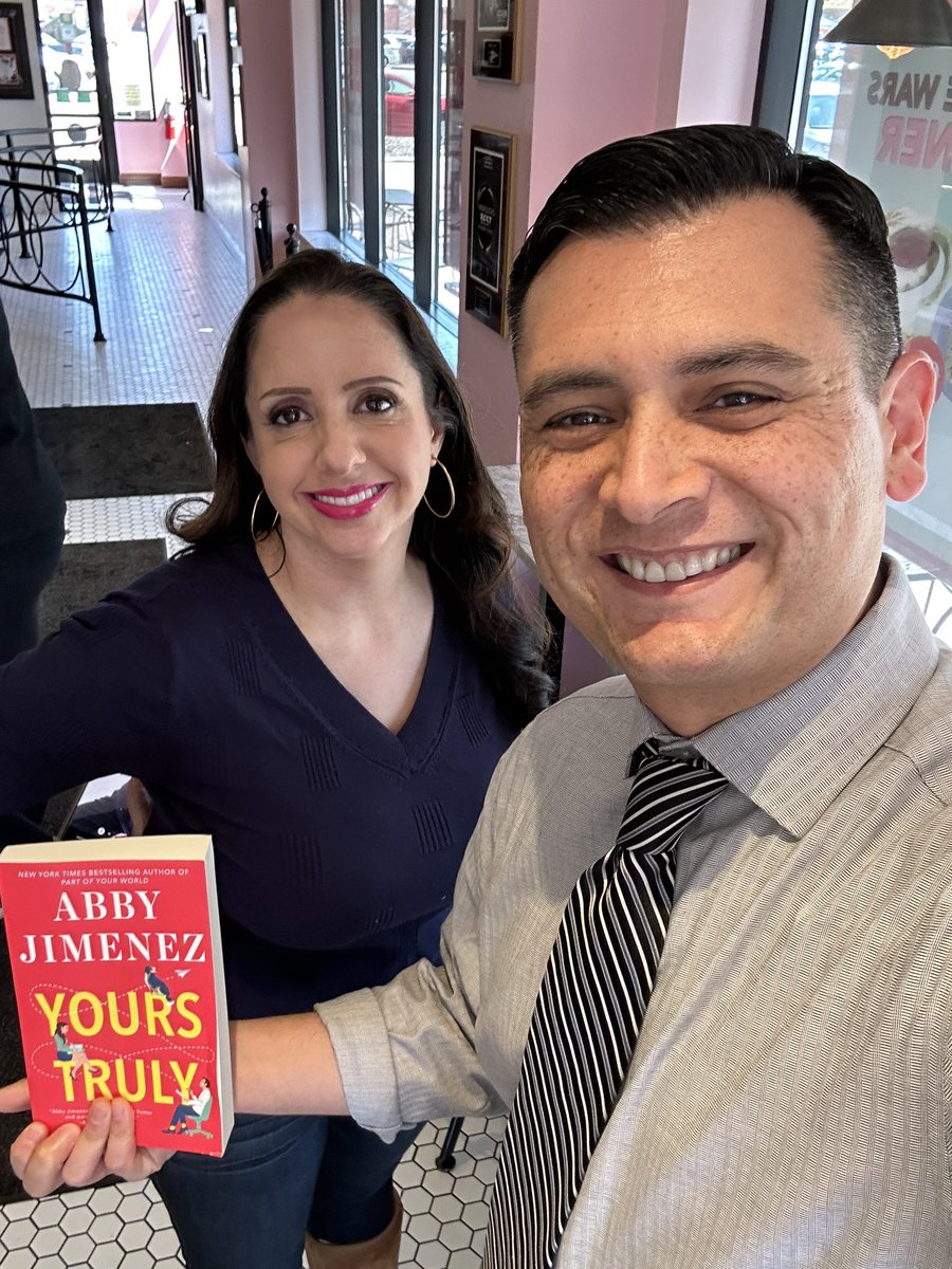 DelaneCleveland's tweet photo. Just finished interviewing @AuthorAbbyJim about her new book, “Yours Truly,” which debuted as the No. 4 book on The NY Times bestseller list. Meanwhile, @nadiacakes (which Abby owns) is selling a special red velvet cupcake through Sunday that’s a direct tie-in with the book. https://t.co/M6RAX1Azbz