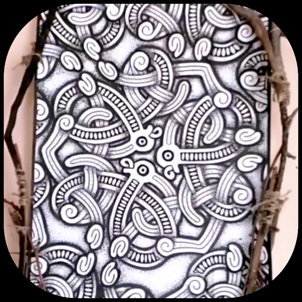 🌿Tiempo de Decorar🌿 #dibujar #dibujos #puntillismo #puntitos #entrelazado #entrelazadas #dibujando #dibujocelta #diseño #diseñar #ancestral #ancestro #tattoo #tattoos #tatuajesterrassa #studiodetatuajes #tattoostudio #tattoostudioterrassa #tattoolife #tattoolive #tattoolove