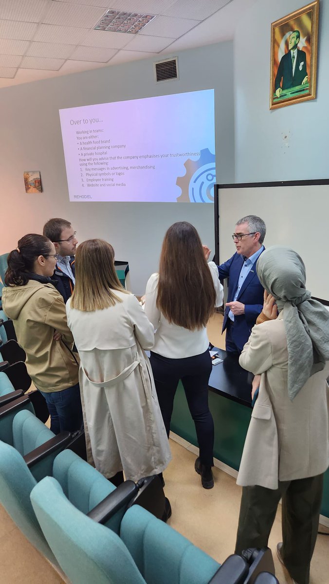 project_remodel's tweet photo. On the first day of the #Remodelproject visiting lecturer event, @MctiernanConor discussed #trust with doctoral students and REMODEL staff. #HorizonEurope #twinning @sosbilenstitu https://t.co/K1sfDdolsD