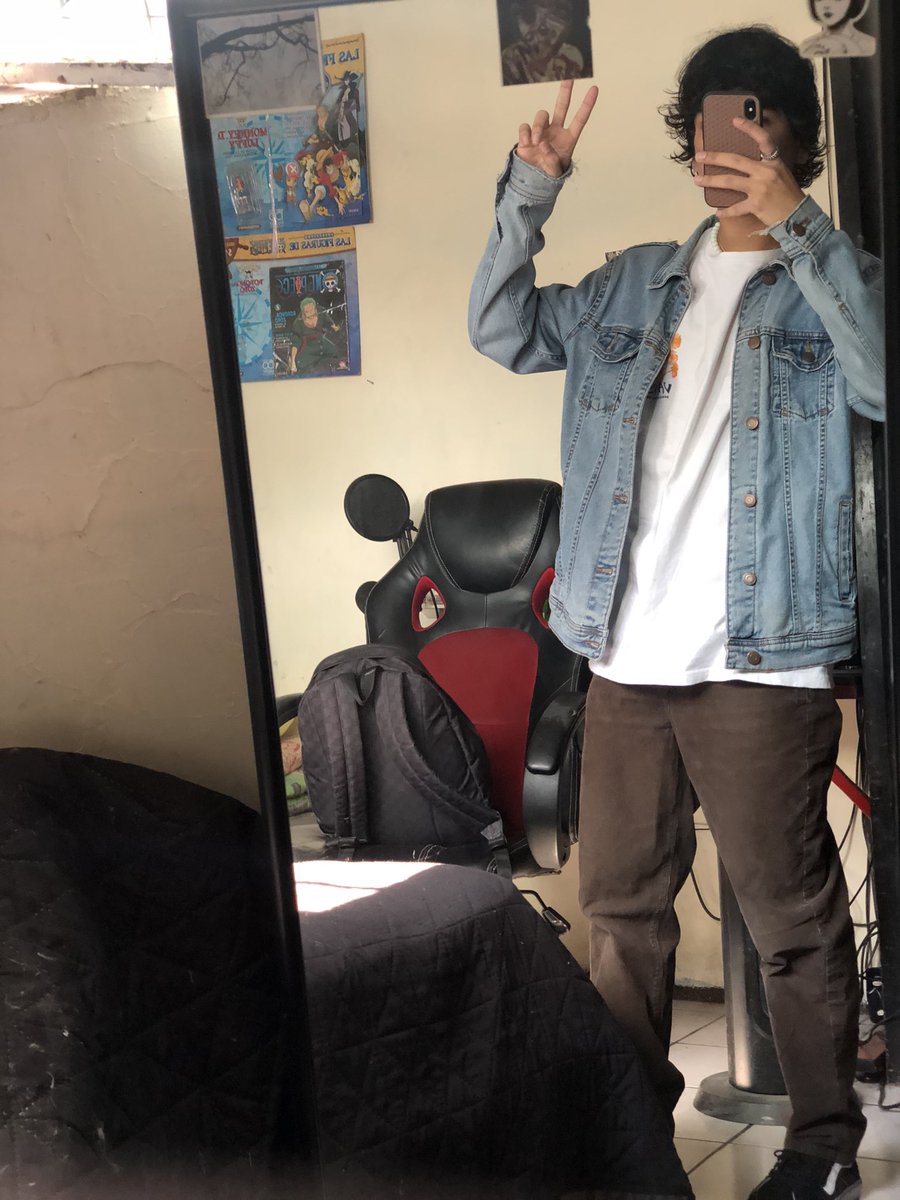 MoronicCape tweet media