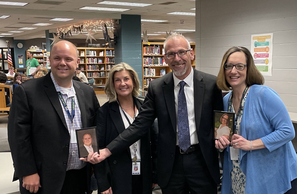 Tony Sanders tweet media