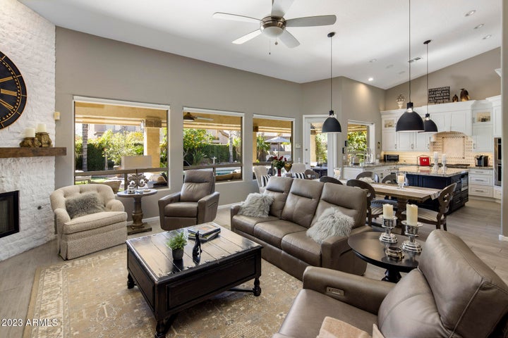AZLuxPartners's tweet photo. Congratulations to our clients on the sale of their home in Scottsdale for $1,349,000.
Looking to buy, sell, or invest? Contact our team today: 480.766.1515 | info@azluxurypartners.com | https://t.co/qHJRiL4SF9. https://t.co/qbmPwr79lX