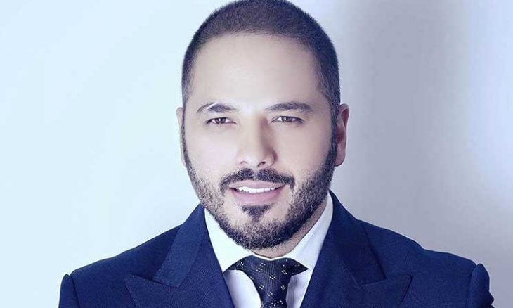 akhbaralyawm's tweet photo. لحظة معبّرة.. عناق وقبلات بين رامي عيّاش وولديه بعد عودته من بغداد
https://t.co/fakXRSiKq4 
@RamyAyach  @DalidaAyach https://t.co/fThS2h2xdX
