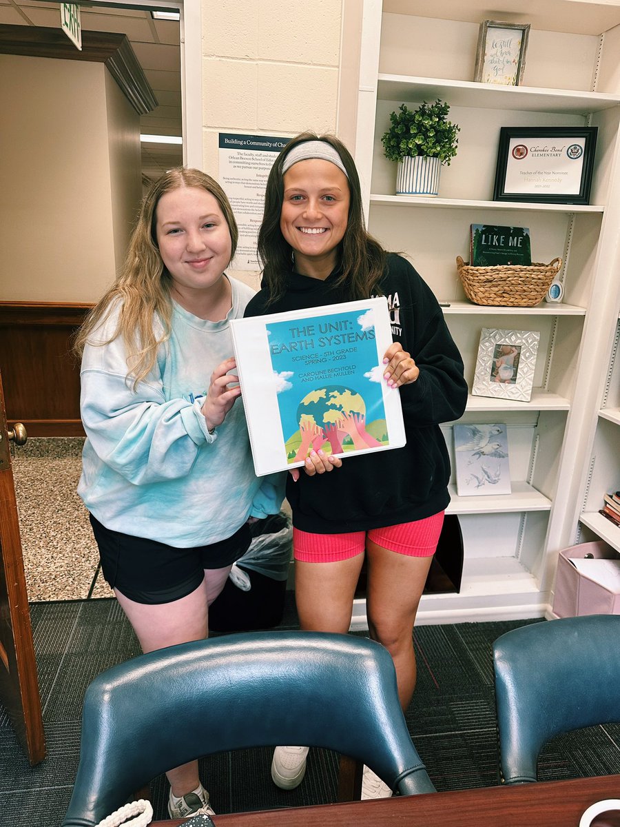 MsBechtold1's tweet photo. @HallieGMullen and I turned in our unit today! Huge thank you to our unit coach, Dr. Kennedy, for all of her guidance and wisdom♥️ https://t.co/aeJROG3Rm6