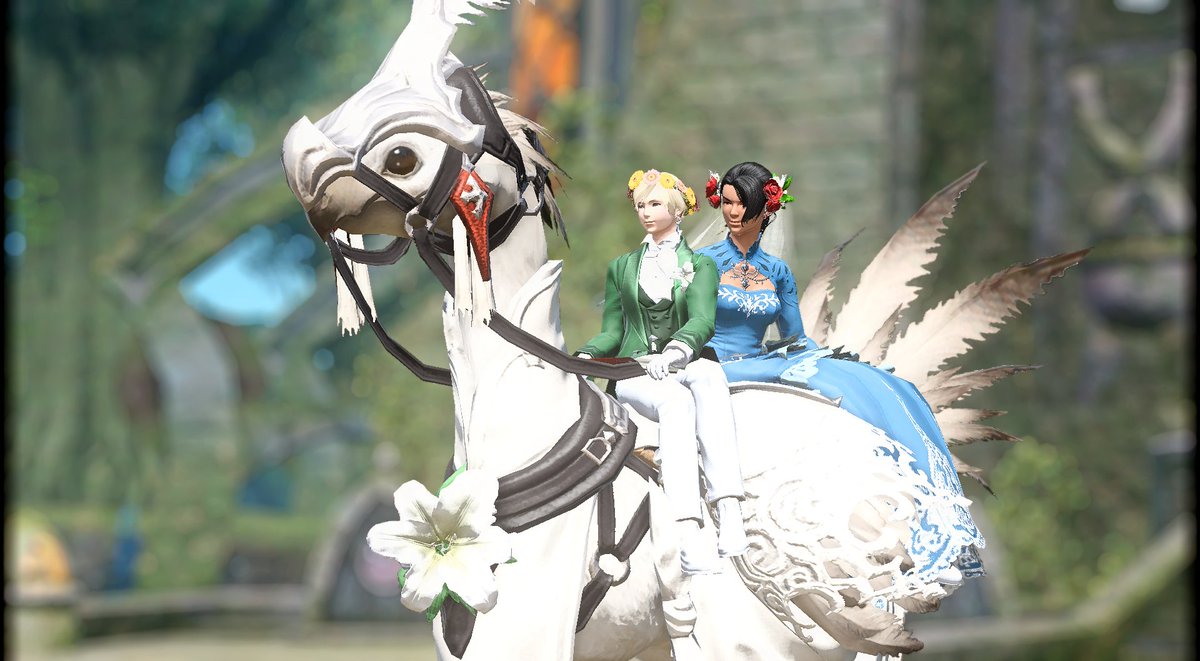 Lemono_Lime's tweet photo. Pictures from the wedding of Lori Silverblade and Lyjia Darkwater. Photos courtesy of my friends Irie and Rosa. 1 of 2 https://t.co/ZUEicuRo4Z