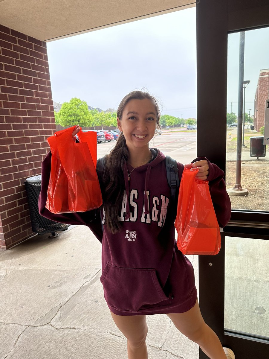 Just a little thank you to our Amazing bus drivers-who help get our Ss from point A to B #busdriverappreciation #RHSRoar