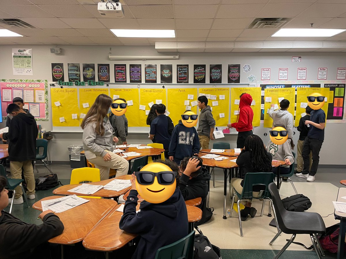 Ms. Davis tweet media