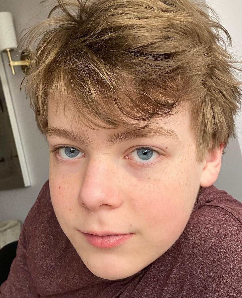 the kids are alright fan #SaveTheKidsAreAlright tweet media