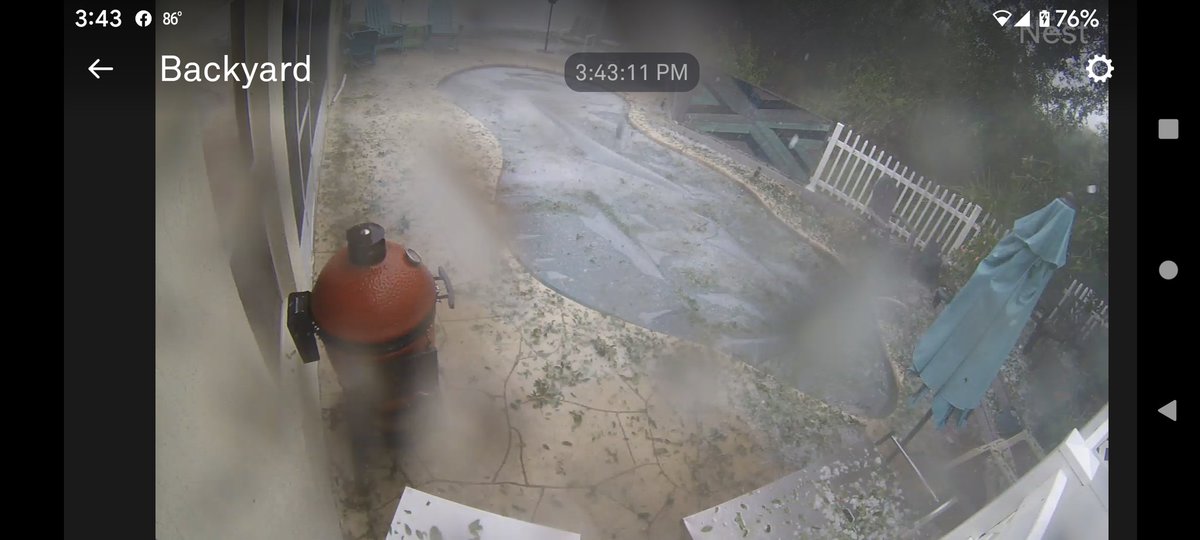 ShawnaldDuck34's tweet photo. In 3 minutes my pool deck went from completely clear to covered in leaves and front went from green to white...live look at West Melbourne @EricBurrisWESH https://t.co/CUZEPaKUQY
